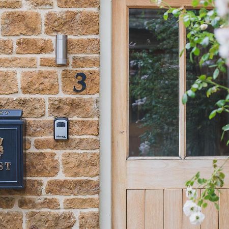 Climbing Rose Cottage - Dog Friendly - Peaceful Cotswold Cottage Adlestrop Exterior photo