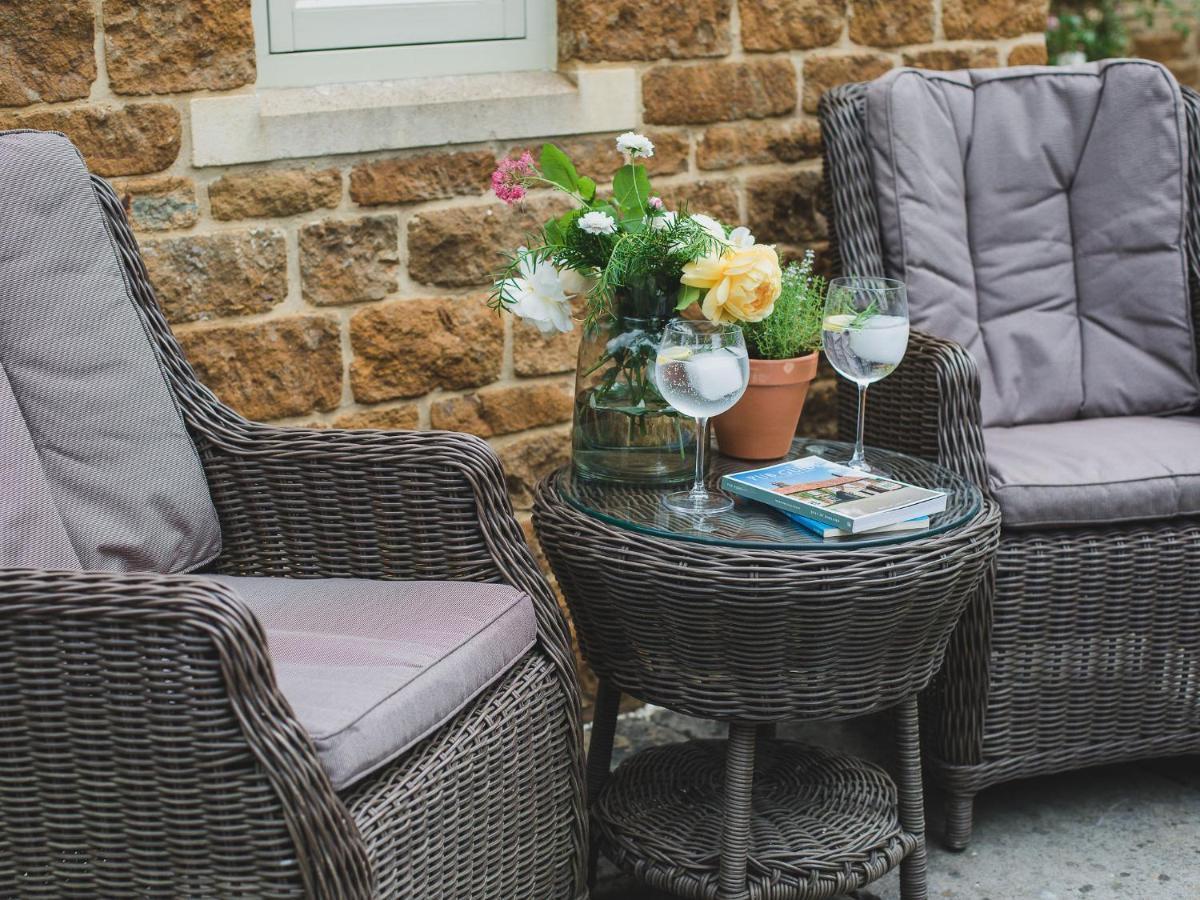 Climbing Rose Cottage - Dog Friendly - Peaceful Cotswold Cottage Adlestrop Exterior photo