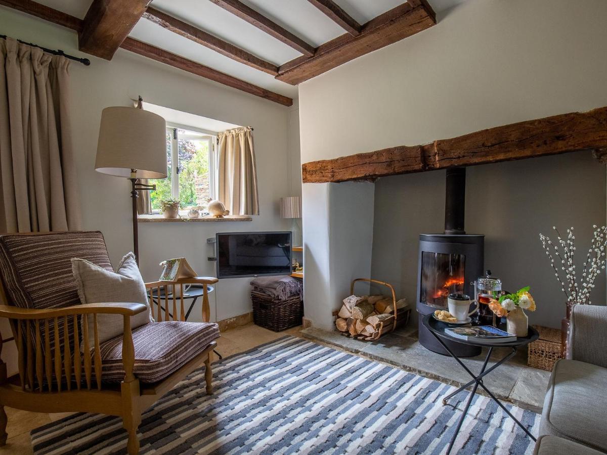 Climbing Rose Cottage - Dog Friendly - Peaceful Cotswold Cottage Adlestrop Exterior photo